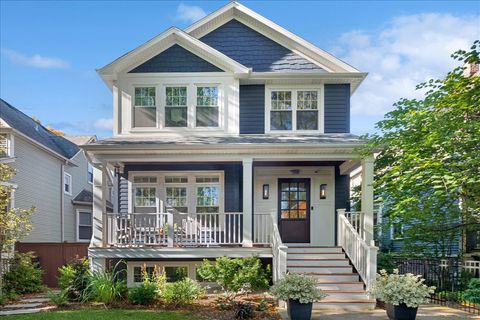 Photo of 4118 N Springfield Avenue, Chicago, IL 60618 (MLS # 12509349)