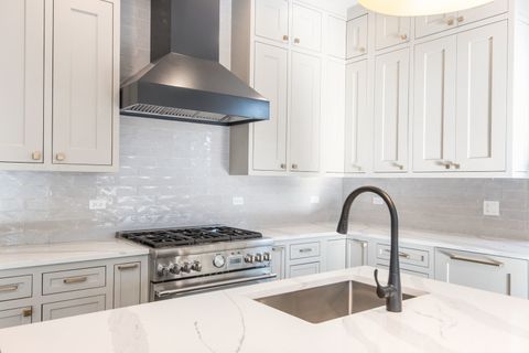 Tiny photo for 4118 N Springfield Avenue, Chicago, IL 60618 (MLS # 12509349)