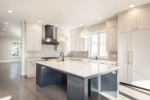 Tiny photo for 4118 N Springfield Avenue, Chicago, IL 60618 (MLS # 12509349)