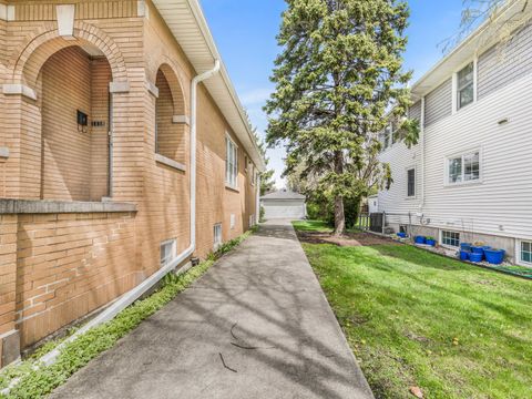 Tiny photo for 1118 Garden Street, Park Ridge, IL 60068 (MLS # 12623830)