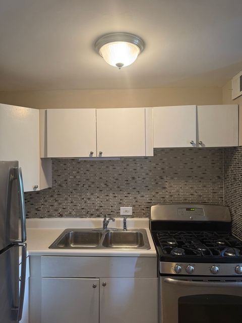 Tiny photo for 3041 S Michigan Avenue #106, Chicago, IL 60616 (MLS # 12563182)