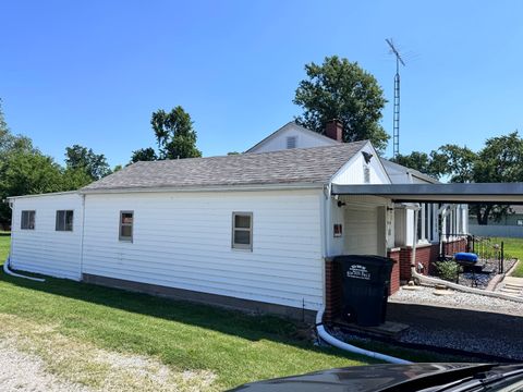Tiny photo for 104 E Poplar Street, Odin, IL 62870 (MLS # 12694278)