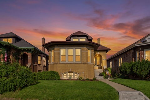 Tiny photo for 1625 N Natchez Avenue, Chicago, IL 60707 (MLS # 12739072)