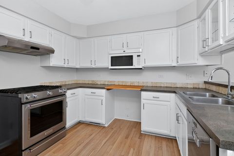 Tiny photo for 1723 Napoleon Drive, Naperville, IL 60565 (MLS # 12561085)