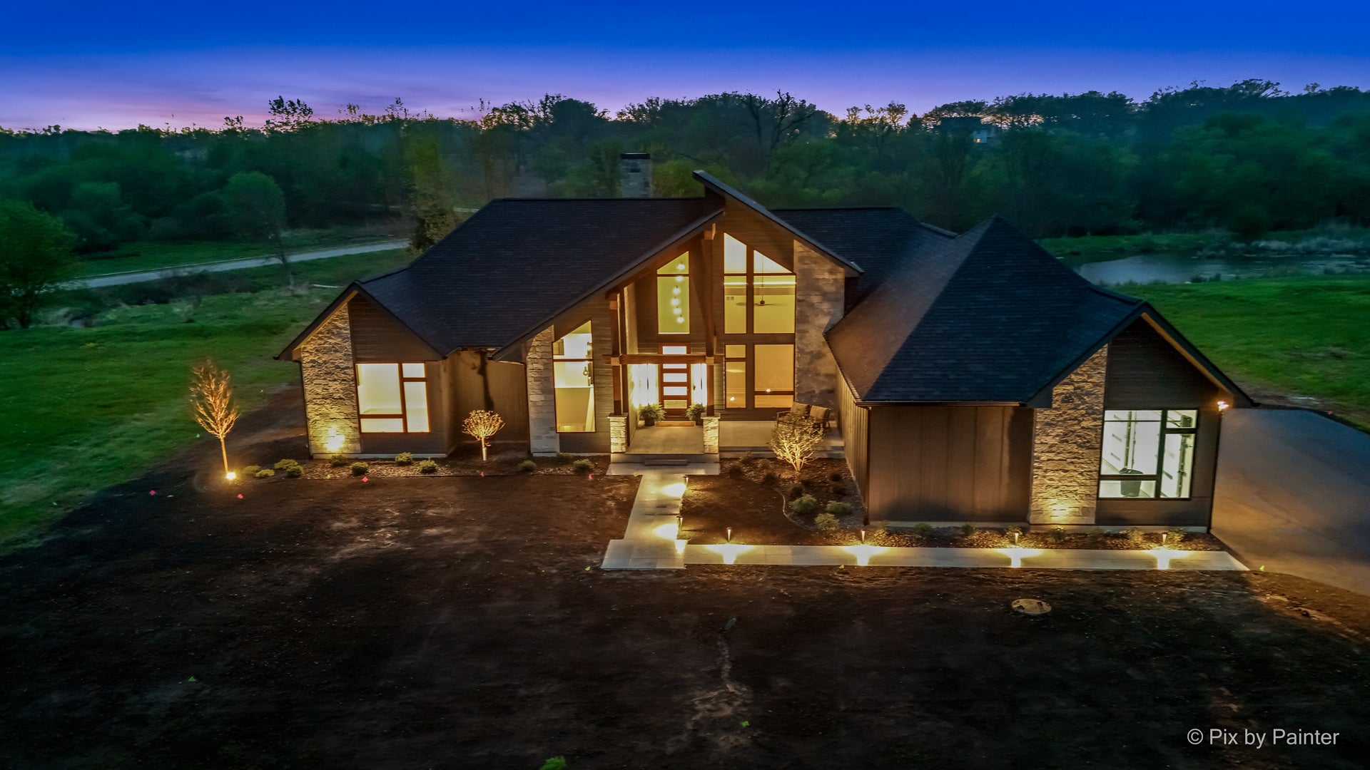 4311 Red Tail Lane