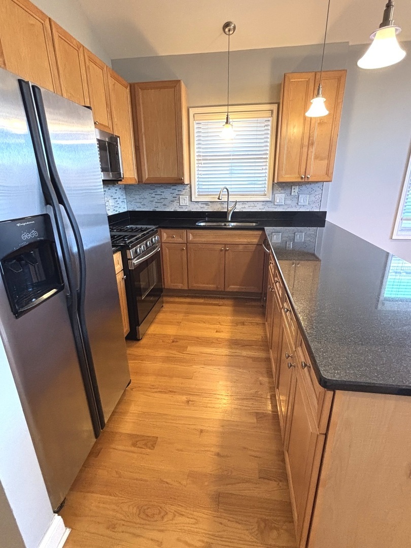 3106 S Wells Street 3