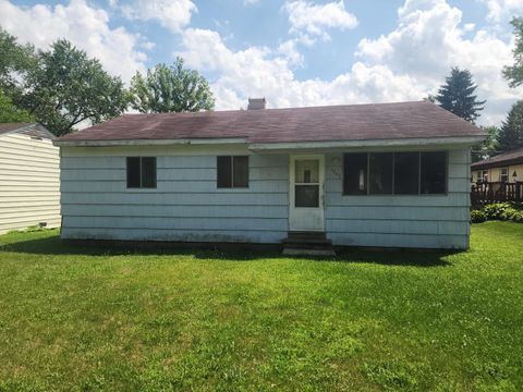 Tiny photo for 1393 Mulberry Lane, Crystal Lake, IL 60014 (MLS # 12466778)