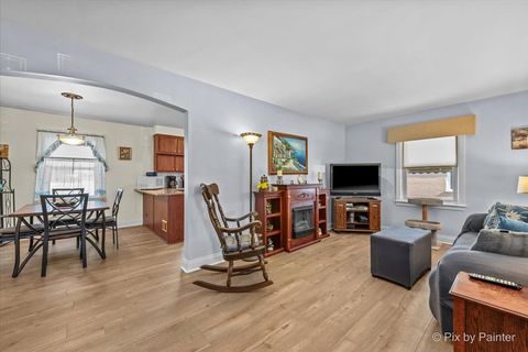 Tiny photo for 1630 Henry Avenue, Des Plaines, IL 60016 (MLS # 12569274)