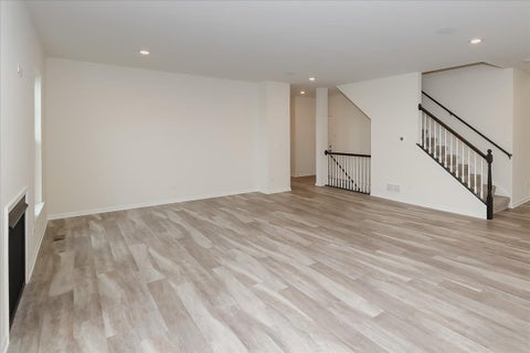 Tiny photo for 860 Preston Court, Oswego, IL 60543 (MLS # 12662362)