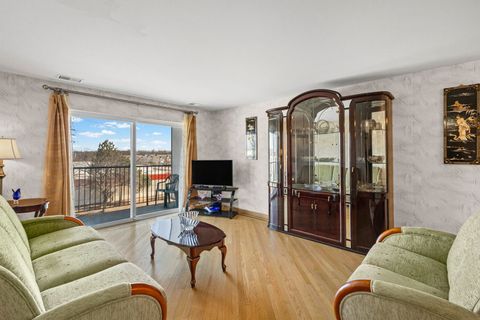 Tiny photo for 8620 Waukegan Road #408, Morton Grove, IL 60053 (MLS # 12575322)