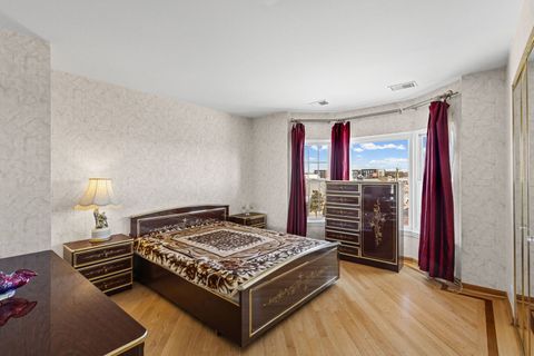 Tiny photo for 8620 Waukegan Road #408, Morton Grove, IL 60053 (MLS # 12575322)