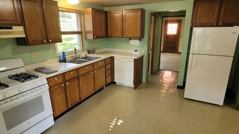 Tiny photo for 235 N Lincoln Avenue, Carpentersville, IL 60110 (MLS # 12784525)