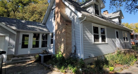 Tiny photo for 235 N Lincoln Avenue, Carpentersville, IL 60110 (MLS # 12784525)