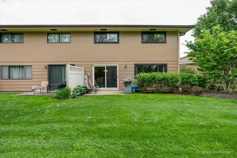 Tiny photo for 802 Dighton Lane, Schaumburg, IL 60173 (MLS # 12661375)