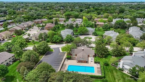 Tiny photo for 802 Dighton Lane, Schaumburg, IL 60173 (MLS # 12661375)