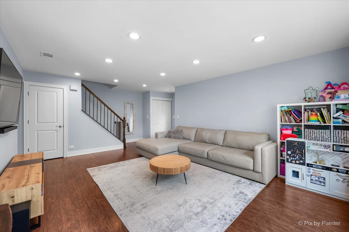 802 Dighton Lane