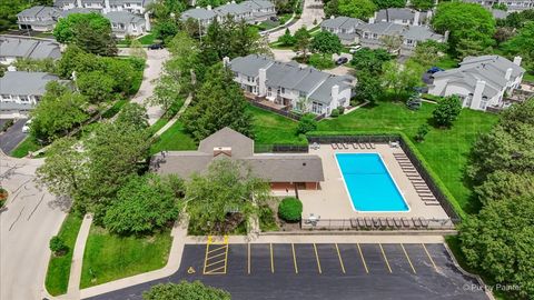 Tiny photo for 802 Dighton Lane, Schaumburg, IL 60173 (MLS # 12661375)