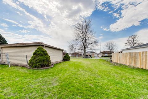 Tiny photo for 12044 S Holmberg Court, Alsip, IL 60803 (MLS # 12614834)