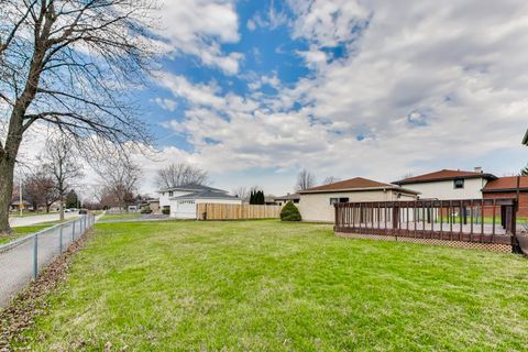 Tiny photo for 12044 S Holmberg Court, Alsip, IL 60803 (MLS # 12614834)