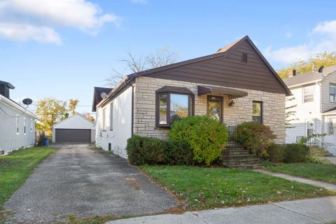 Tiny photo for 239 Sheridan Avenue, Highwood, IL 60040 (MLS # 12491805)