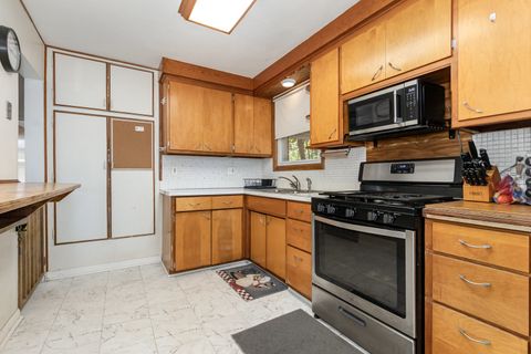 Tiny photo for 17518 Roy Street, Lansing, IL 60438 (MLS # 12466821)