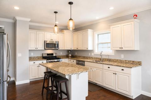 Tiny photo for 6114 W Clairemont Court, Edwards, IL 61528 (MLS # 12652027)
