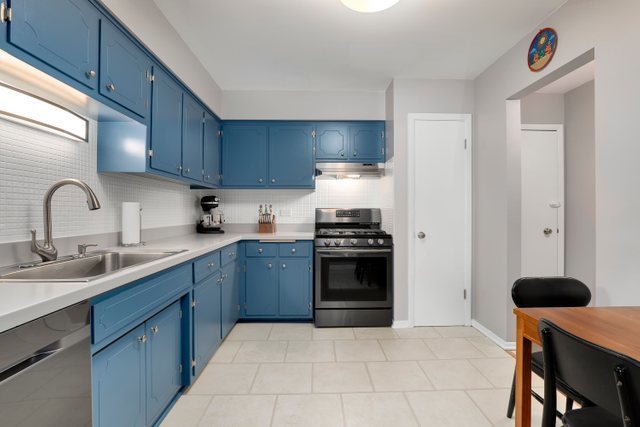 3023 N Paris Avenue 108