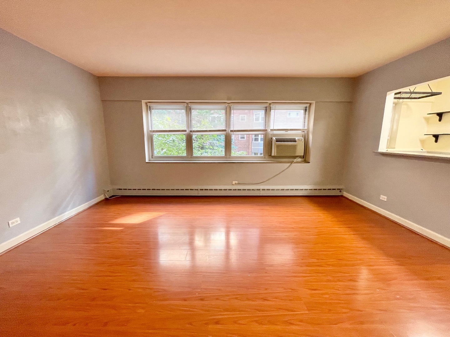 4950 N Marine Drive 209