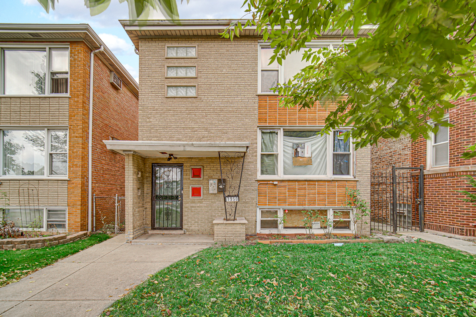 7950 S Lafayette Avenue