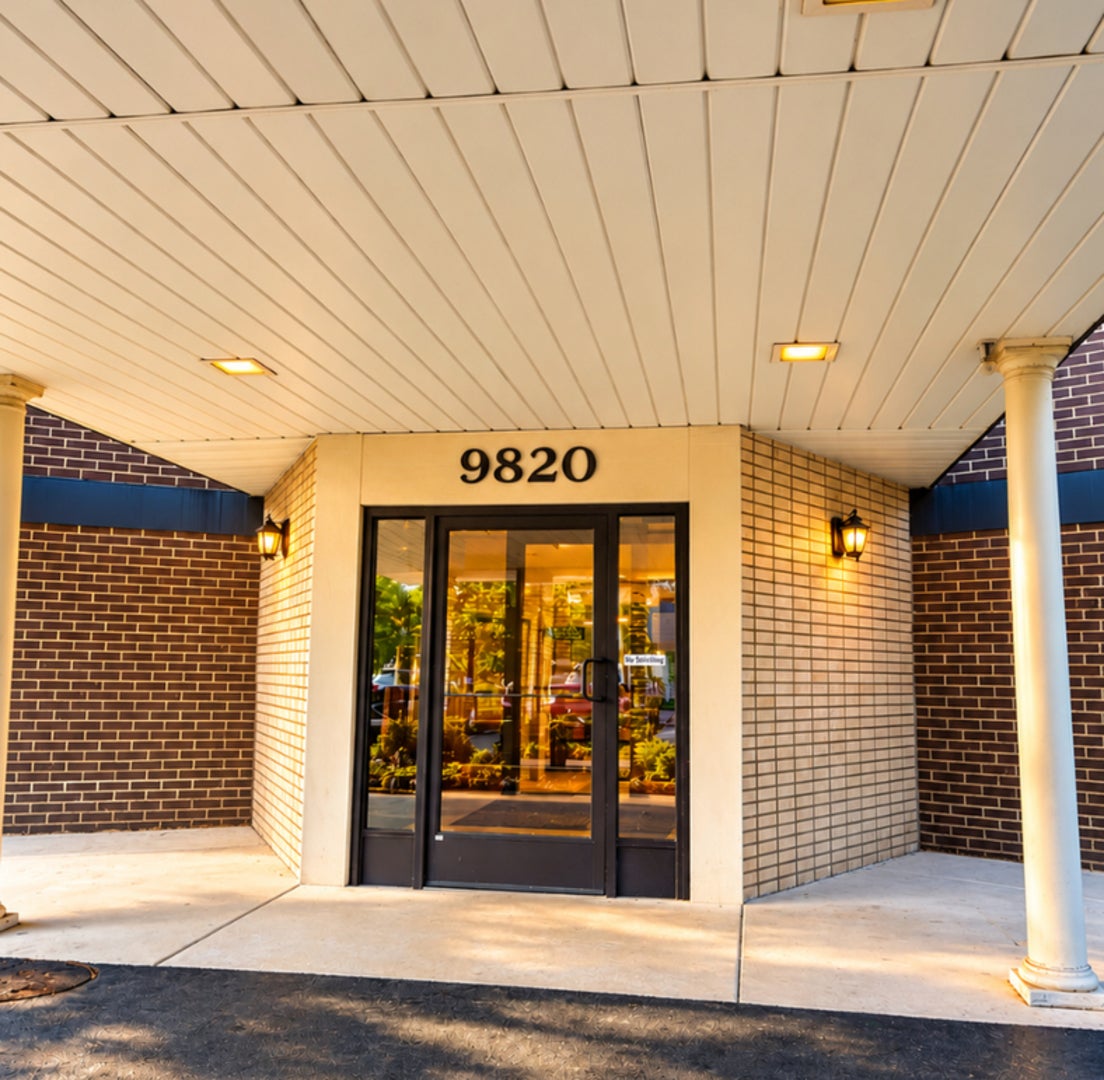 9820 S PULASKI Road 210