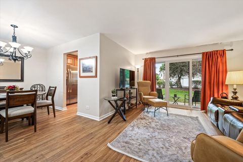 Tiny photo for 1221 Plum Tree Court #D1, Schaumburg, IL 60193 (MLS # 12497054)