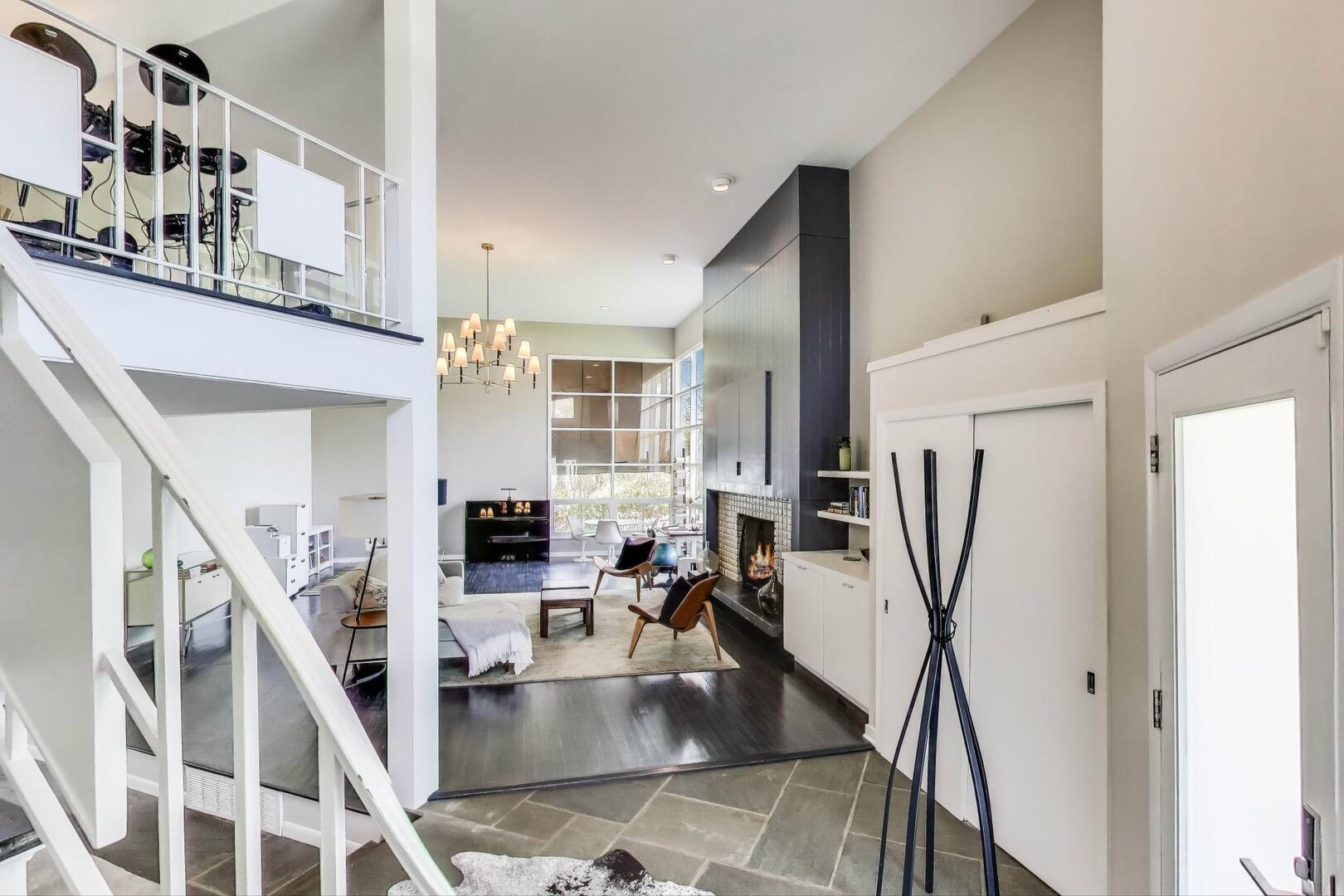 1177 Oak Ridge Drive