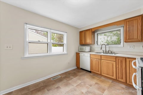Tiny photo for 429 W Ottawa Street, Sycamore, IL 60178 (MLS # 12776804)