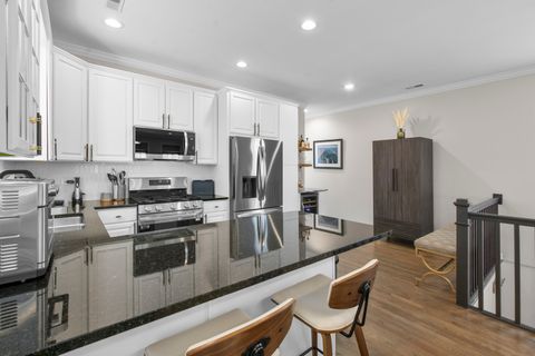 Tiny photo for 943 W Montana Street #3, Chicago, IL 60614 (MLS # 12461016)