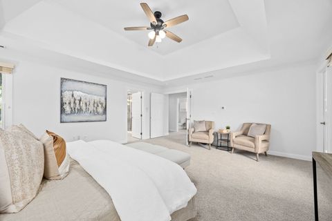 Tiny photo for 4001 Washington Street, Downers Grove, IL 60515 (MLS # 12555286)
