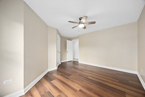 Tiny photo for 4001 Washington Street, Downers Grove, IL 60515 (MLS # 12555286)