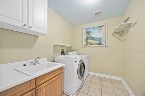 Tiny photo for 4001 Washington Street, Downers Grove, IL 60515 (MLS # 12555286)