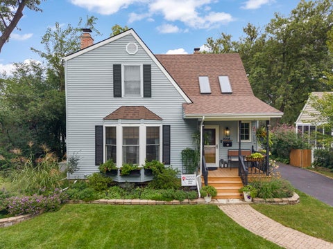 Tiny photo for 2058 Maple Road, Homewood, IL 60430 (MLS # 12768323)