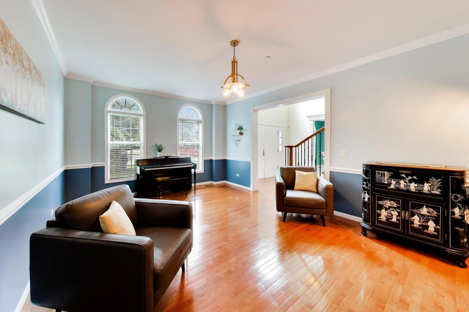 5667 Notting Hill Road