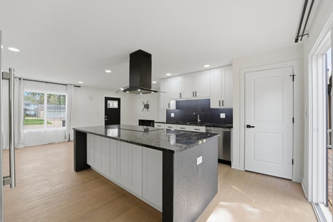 Tiny photo for 231 Saint Marys Parkway, Buffalo Grove, IL 60089 (MLS # 12687083)