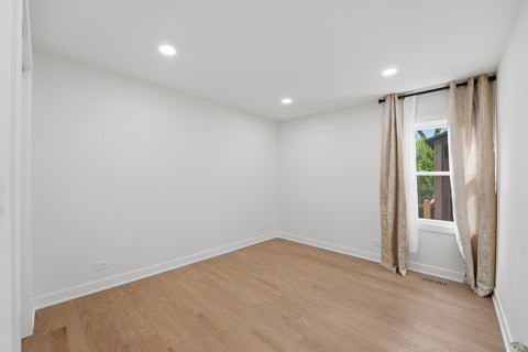 Tiny photo for 231 Saint Marys Parkway, Buffalo Grove, IL 60089 (MLS # 12687083)