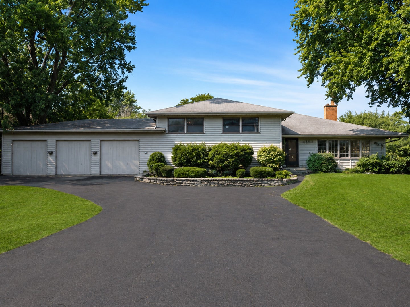 2250 White Oak Drive
