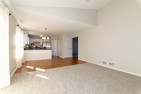 Tiny photo for 1833 Barnhill Drive, Mundelein, IL 60060 (MLS # 12604861)