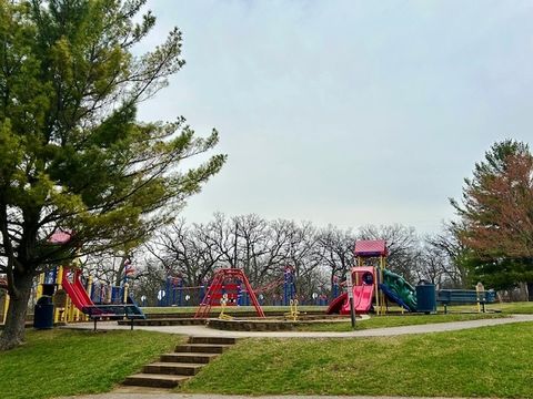 Tiny photo for 1833 Barnhill Drive, Mundelein, IL 60060 (MLS # 12604861)