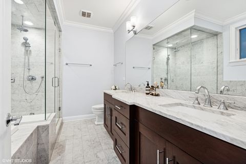 Tiny photo for 886 W Lill Avenue #1, Chicago, IL 60614 (MLS # 12444266)