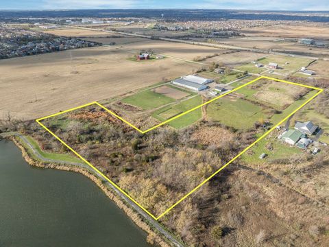 12 W 187th Street Mokena IL 60448