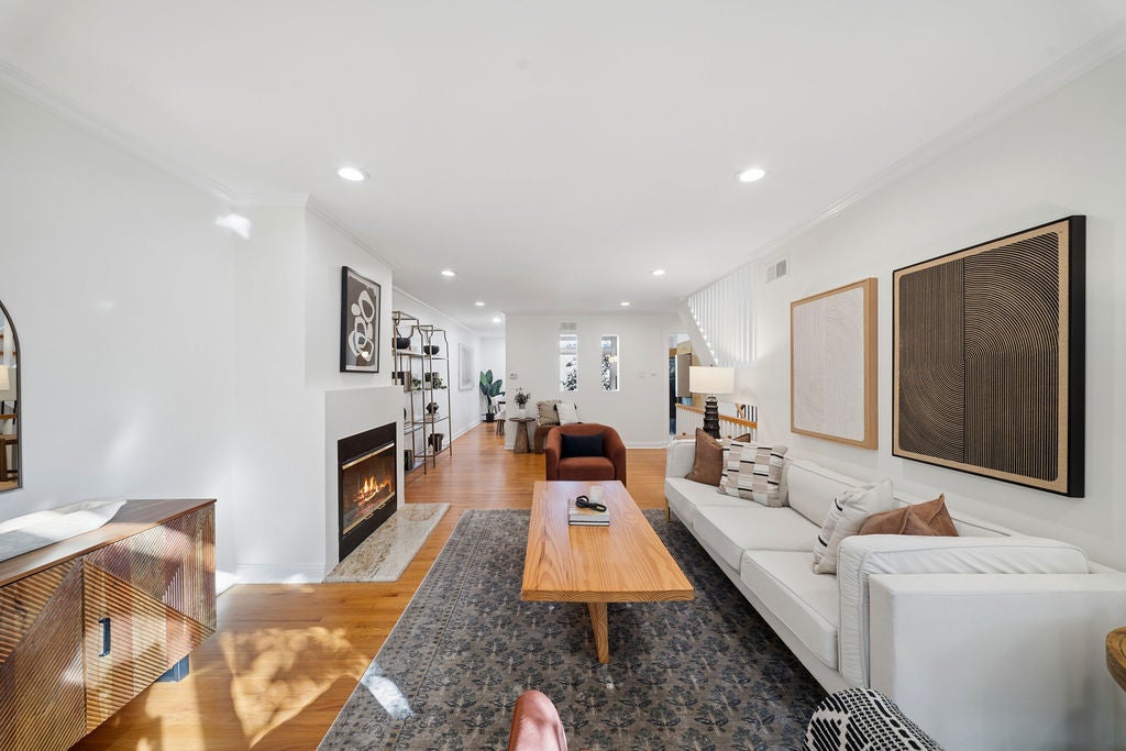 1470 E 56th Street