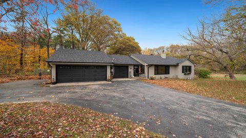 Photo of 3315 Freeport Road, Rockton, IL 61072 (MLS # 12511186)