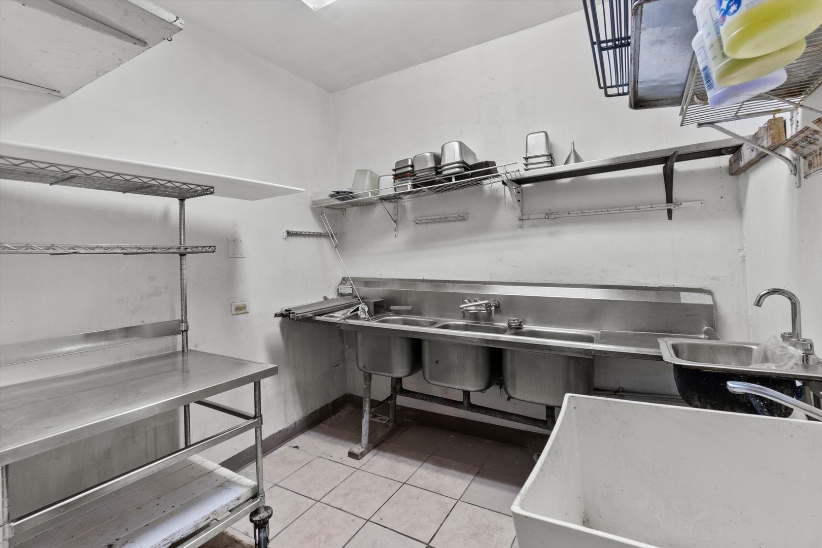 10606 S Torrence Avenue