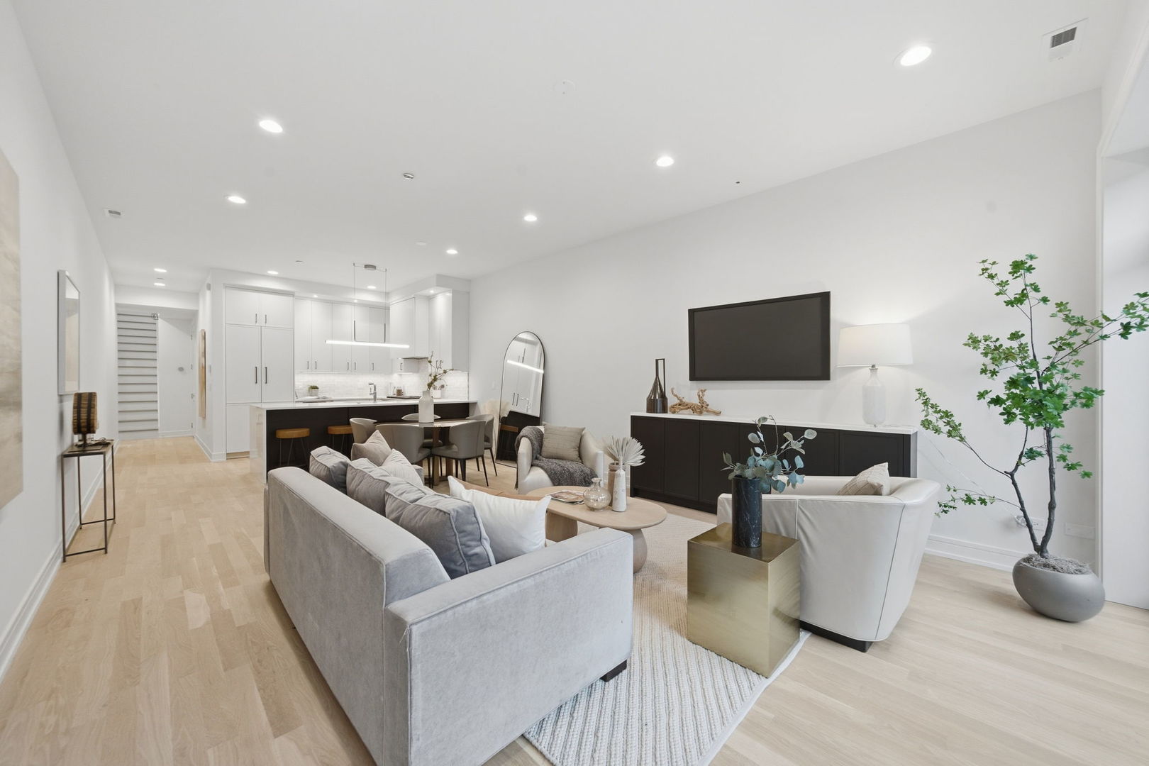 2481 N Milwaukee Avenue 403